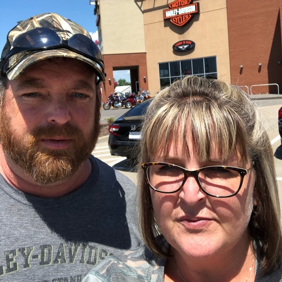 Meet your Posher, Wendy - Picture 3 of 3